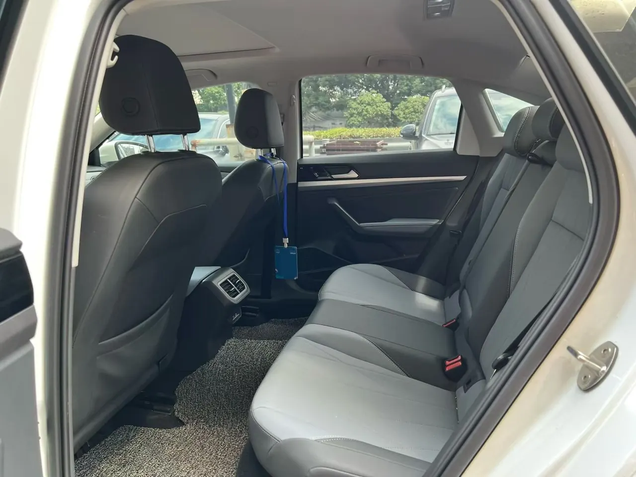 Volkswagen 2023 LaVida 1.5 5 Million Edition Automatic 8