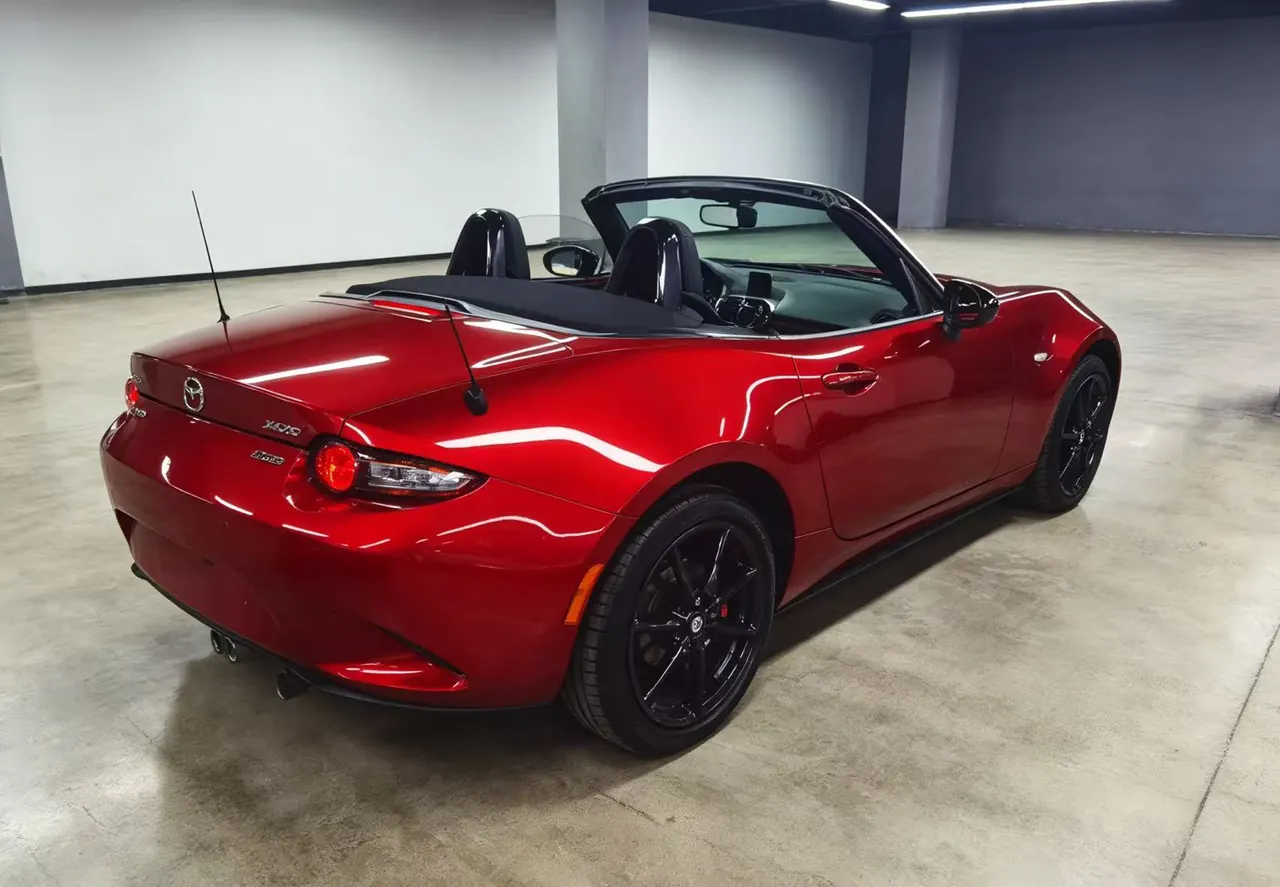 Mazda MX-5 (Imported) 2023 MX-5 RF 2.0 Manual Gear 3