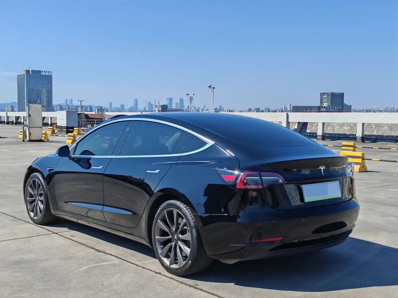 Tesla 2020 Model 3 Long Endurance Rear Wheel Drive Automatic Transmission 3