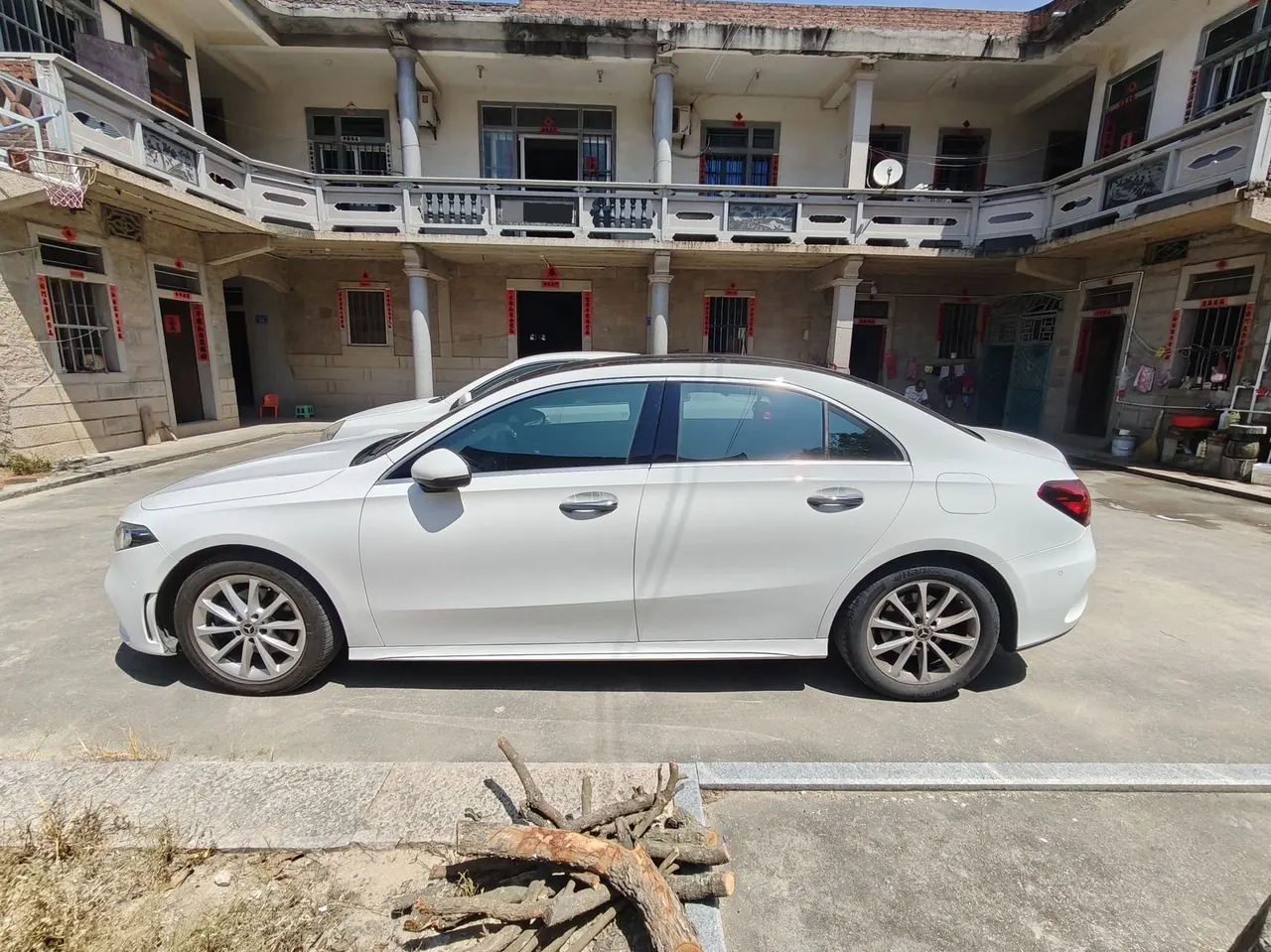 Mercedes Benz Class A 2020 A 200 L 1.3T Fashion (Modified) Automatic Gear 4