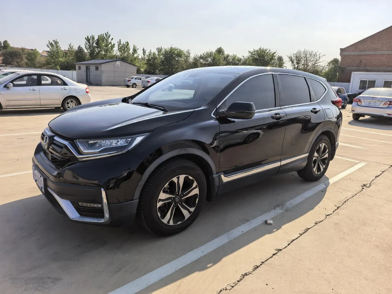 打开图片灯箱:Honda 2021 CR-V 1.5T Stepless 240TURBO Two-Drive Fashion Edition Automatic Gear
