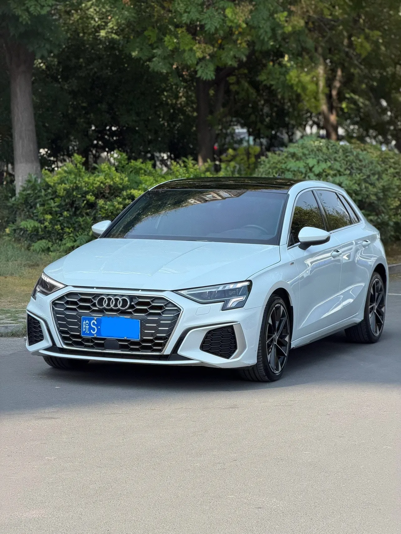 Открыть галерею: Audi 2022 A3 Sportback 1.4TFSI 35TFSI Fashion Sports Automatic
