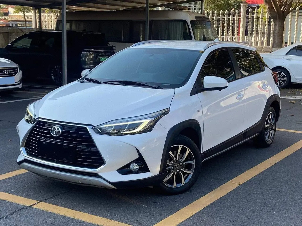Open image lightbox: Toyota yaris 2022 YARiS L to dazzle 1.5 stepless luxury PLUS version of automatic gear