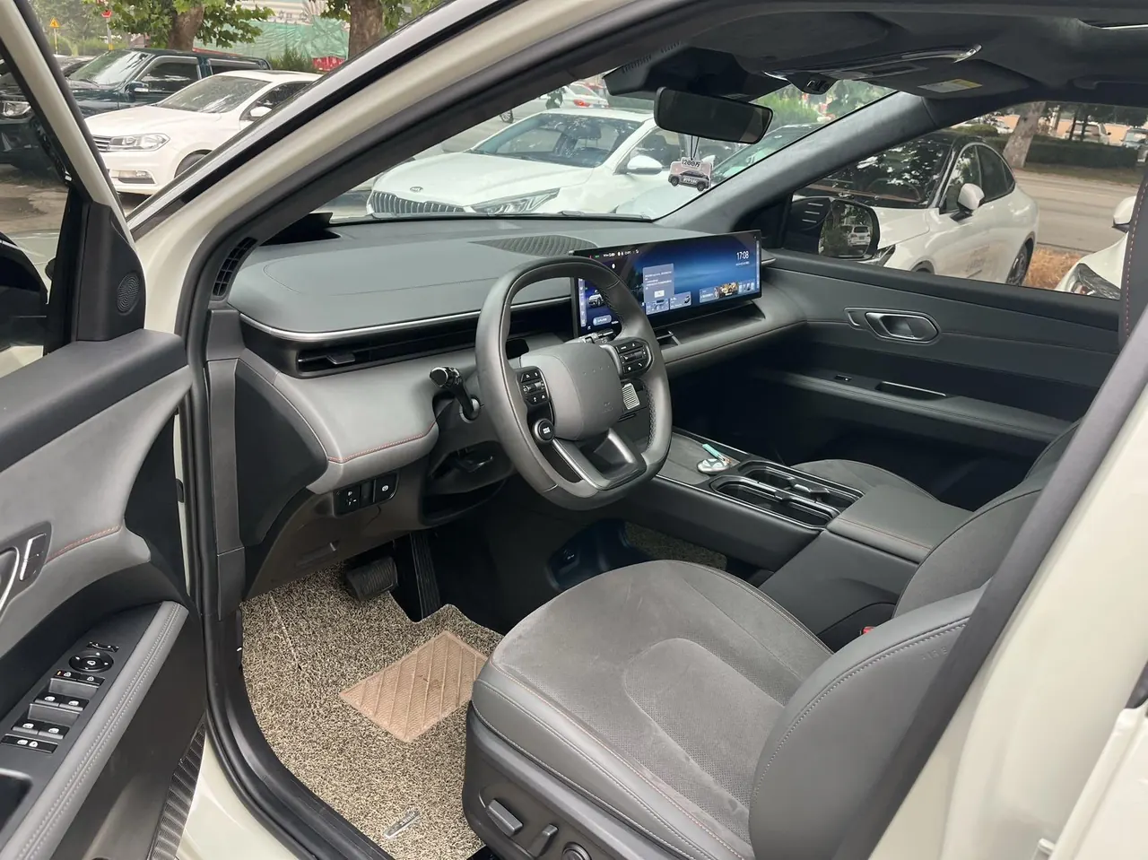 Hyundai 2025 EO Yi Europe Two-Drive SMART Edition 88.112kWh Automatic Gear 8