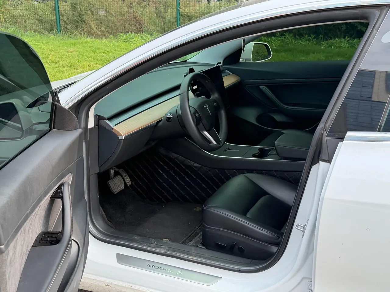Tesla 2020 Model 3 Standard Endurance Rear Drive Upgraded Automatic Gear 4