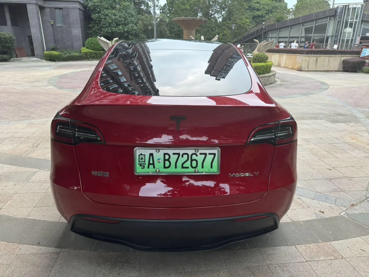Tesla 2022 Model Y rear-wheel drive version automatic transmission 3