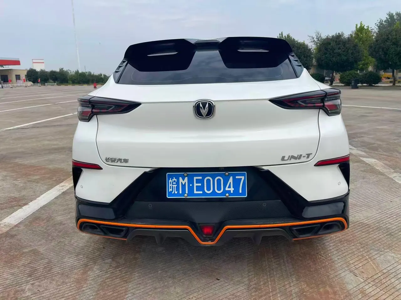 ChangAn 2022 UNI-T 1.5T honorable automatic gear 5