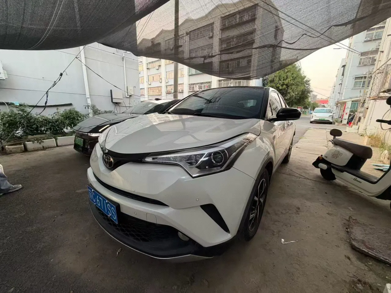 Open image lightbox: Toyota 2020 C- HR 2.0 stepless cool more leading version of automatic gear
