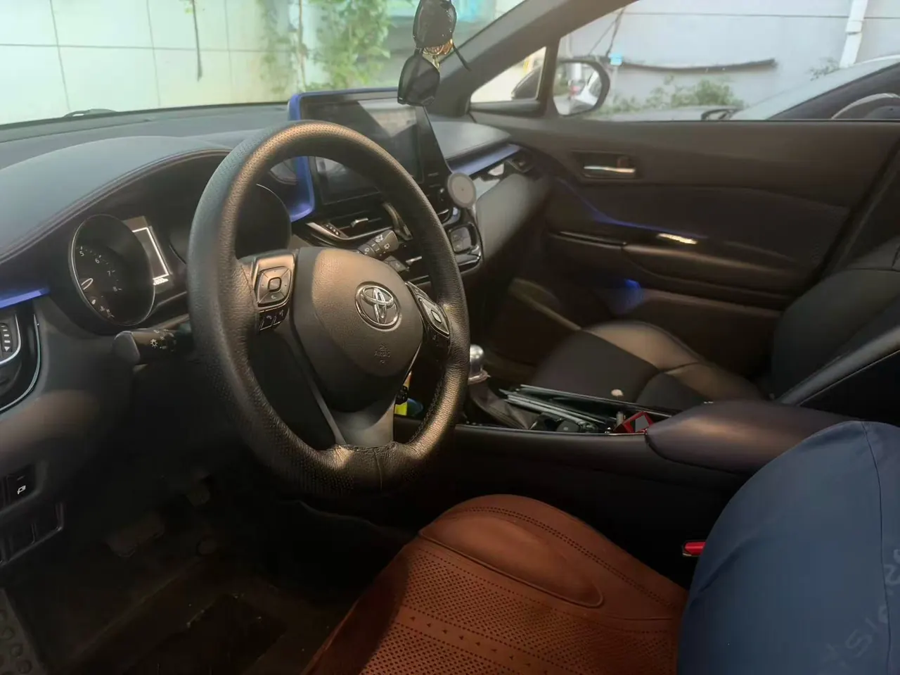 Toyota 2020 C- HR 2.0 stepless cool more leading version of automatic gear 5