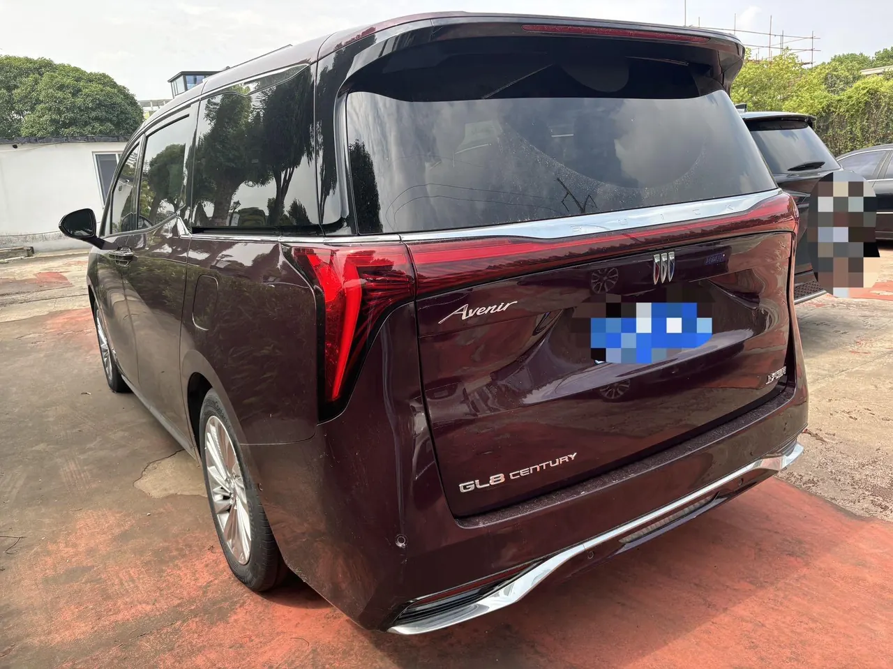 Buick 2023 Century 48V 2.0T Yunshi Edition 7-seat Automatic Gear 2