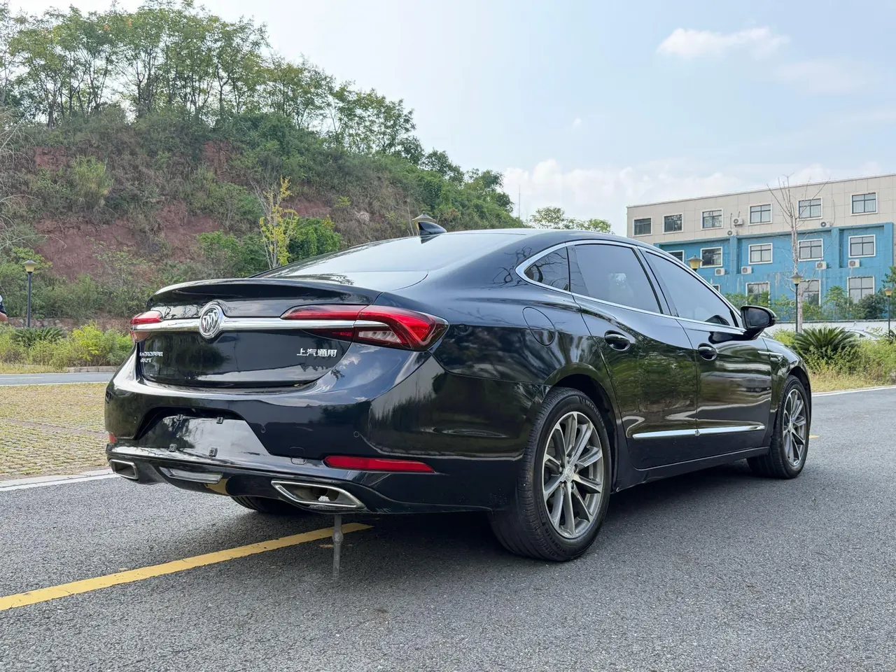 Buick 2021 LaCrosse 2.0T 652T Luxury Automatic 6