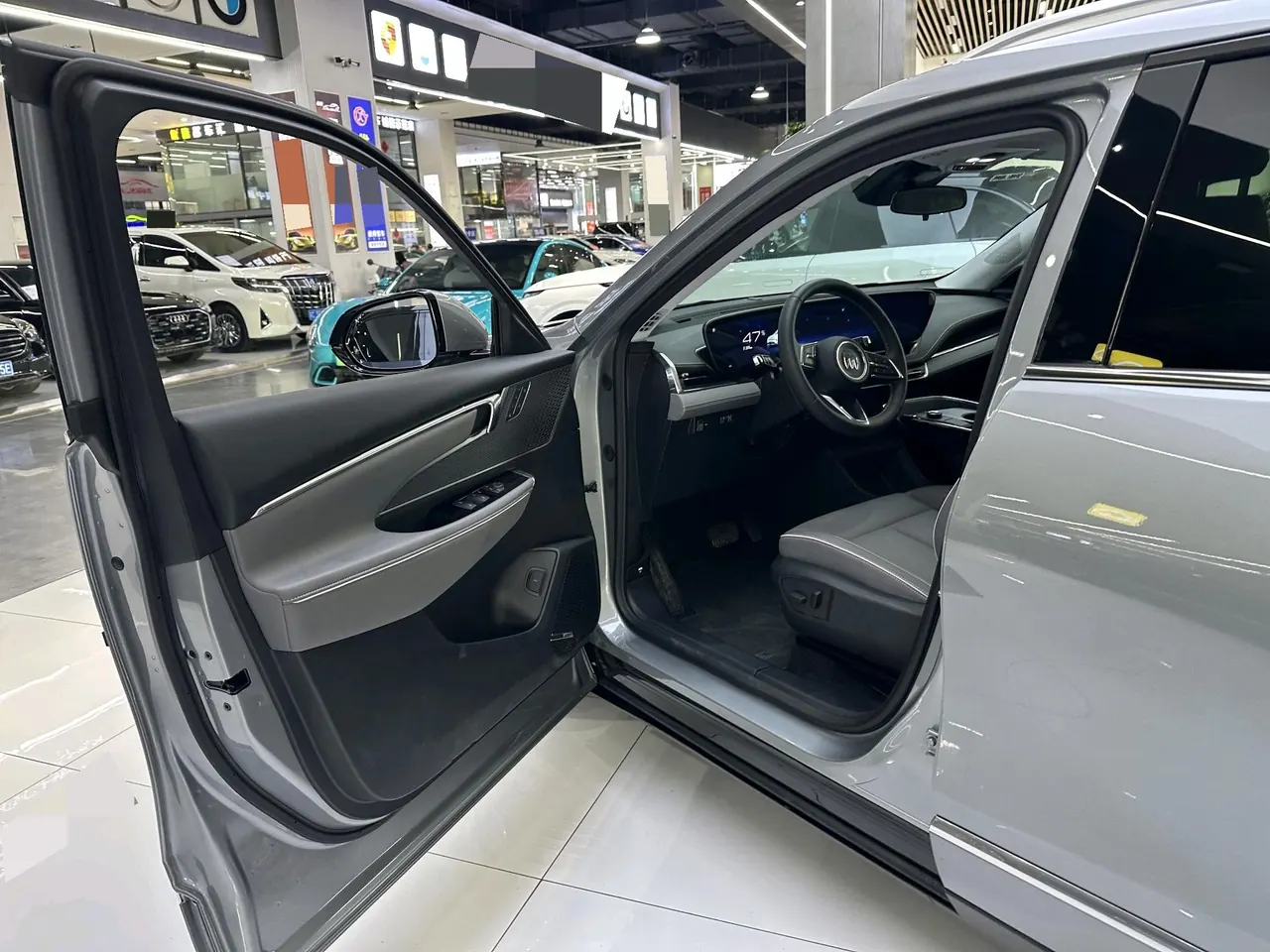 Buick 2025 E 5 620KM Premium Edition Automatic Gear 5