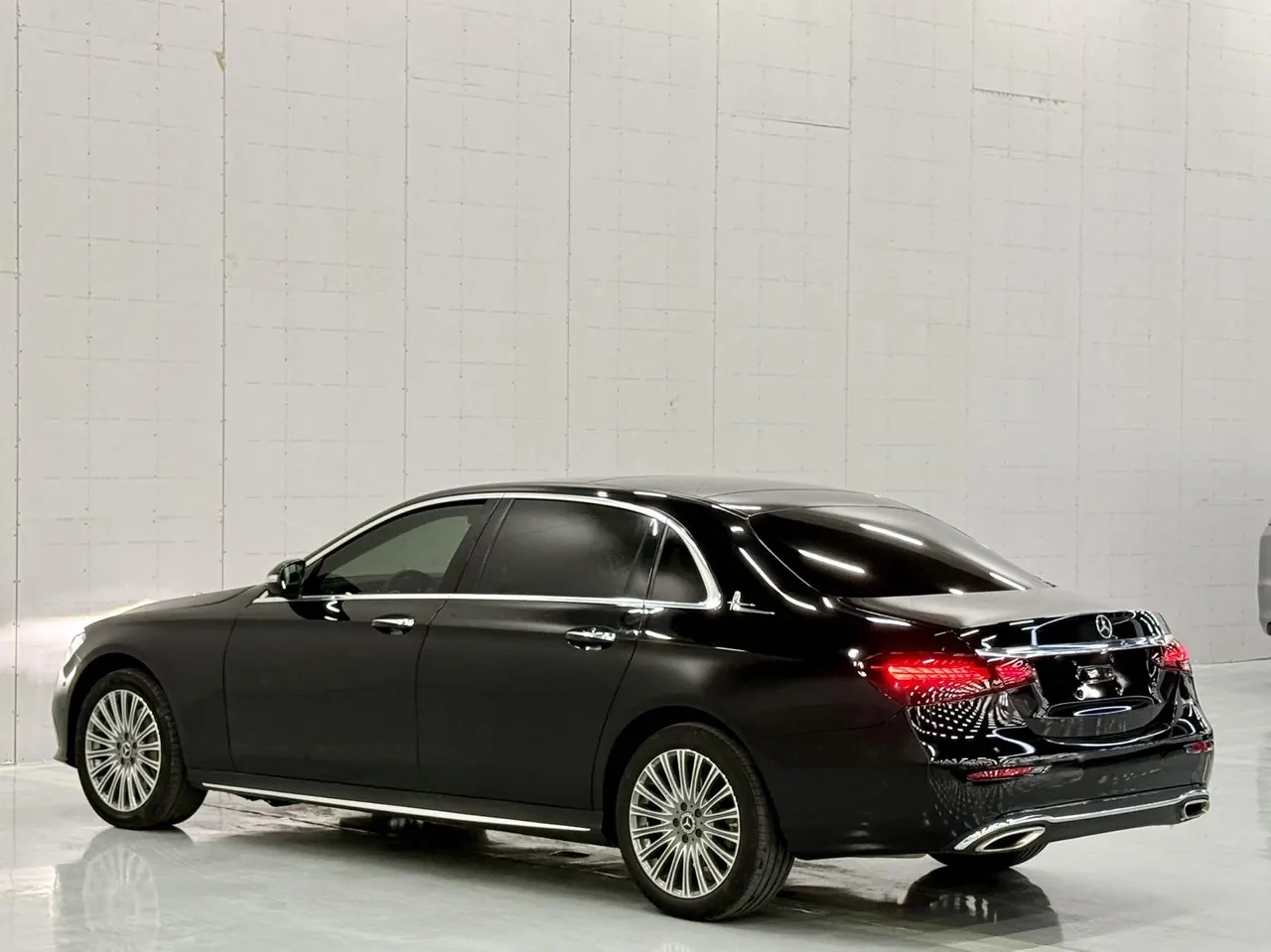 Mercedes Benz E-Class 2020 E 300 L 2.0T Fashion Automatic Gear 9