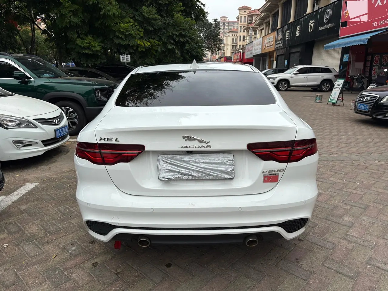 Jaguar 2020 XEL 2.0T 200PS R-DYNAMIC Youth Sports Edition Automatic Gear 8