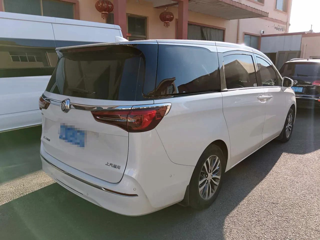 Buick 2022 GL8 ES Lu Zun 2.0T 653T Exclusive Automatic Gear 6