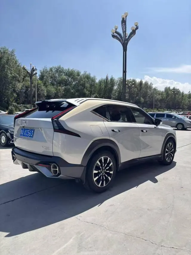 Chuanqi 2022 cool 2.0T neutron star Max version automatic gear 9
