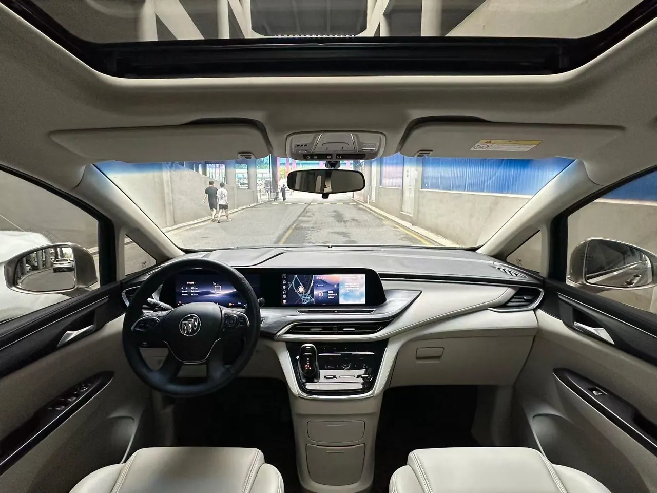 Buick 2025 GL8 ES Lu Zun 48V 2.0T Premium Edition Automatic Gear 3