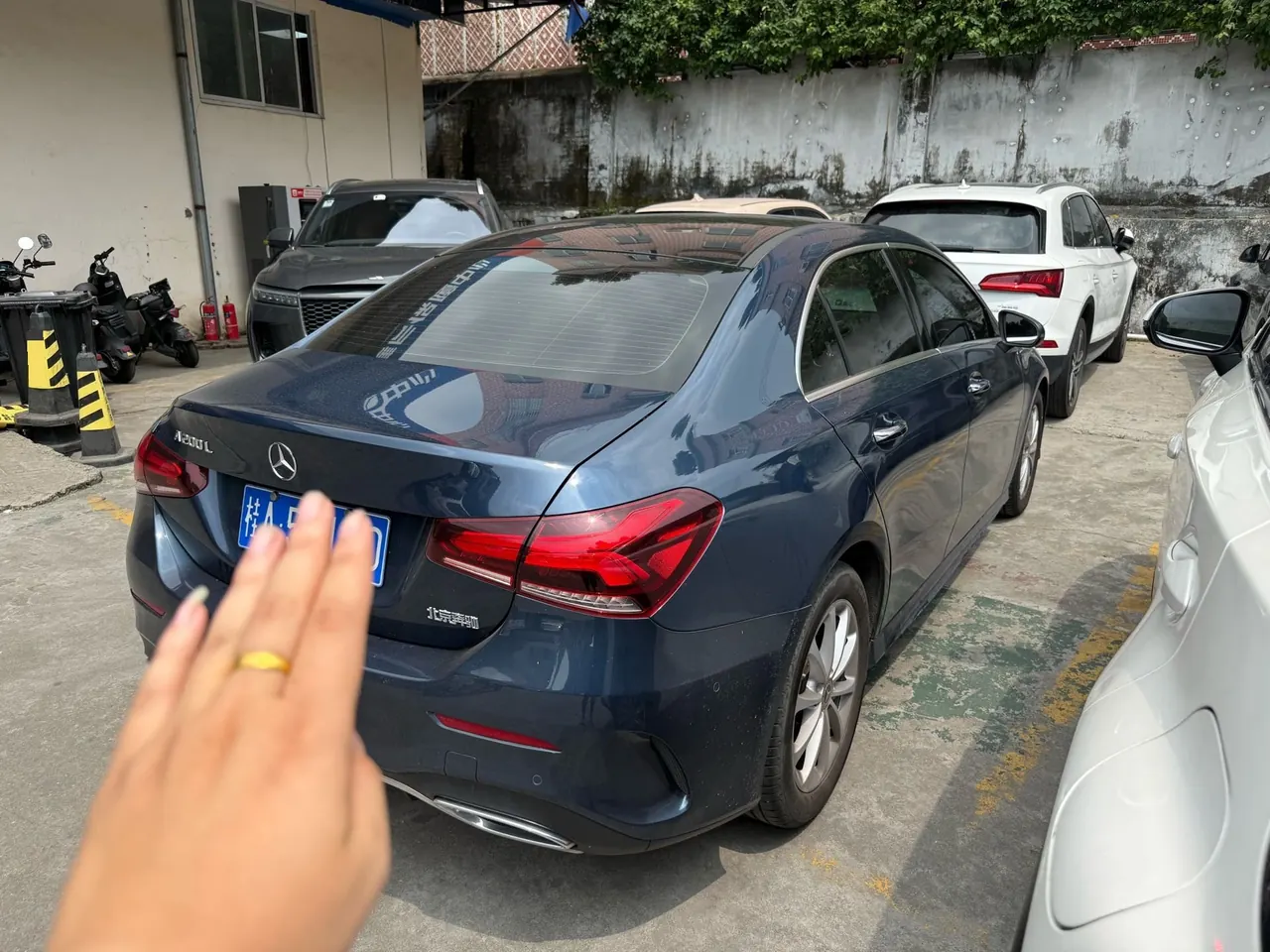Mercedes Benz Class A 2020 A 200 L 1.3T Sports Automatic 6