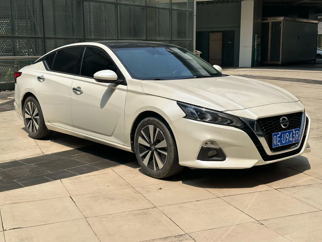 Nissan 2021 Teana 2.0 Stepless XL Comfort Edition Automatic Gear 3