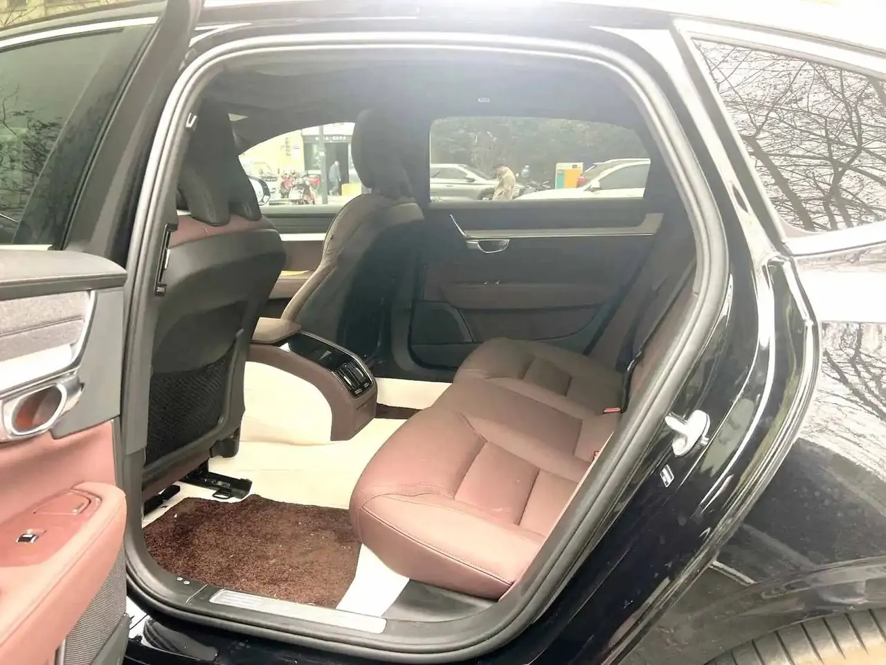 Volvo 2026 S90 48V 2.0T B5 Zhiyuan Deluxe Edition Automatic Gear 9