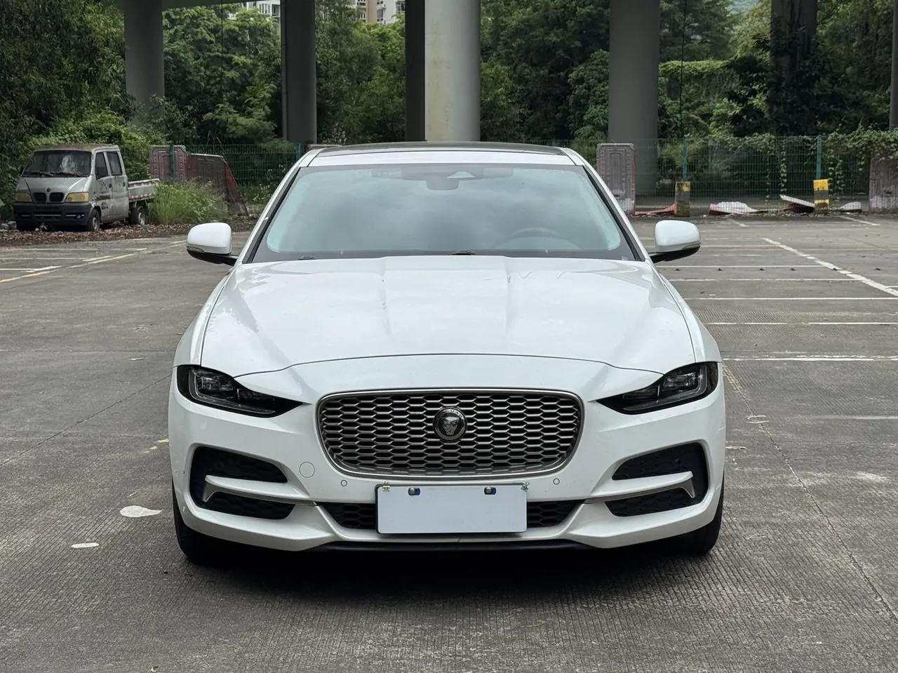 Jaguar 2021 XEL 2.0T 250PS R-DYNAMIC S Enterprising Sports Edition Automatic Gear 2