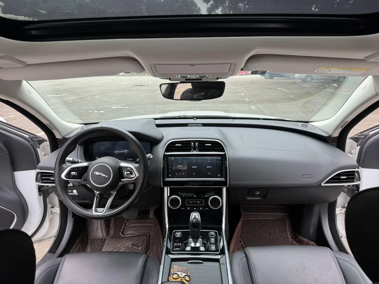 Jaguar 2021 XEL 2.0T 250PS R-DYNAMIC S Enterprising Sports Edition Automatic Gear 5