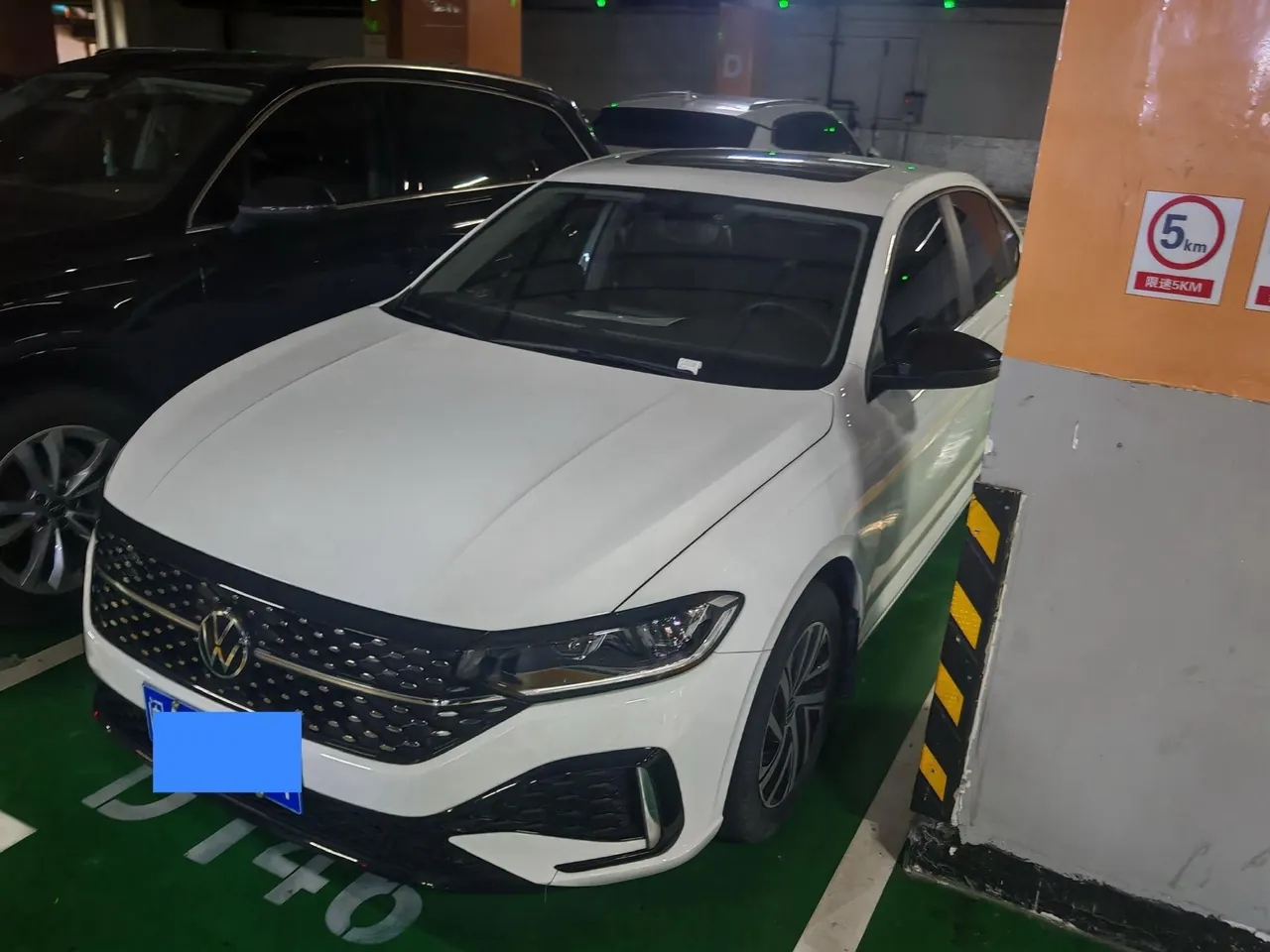 Открыть галерею: Volkswagen 2023 Lavida 1.4TSI 280TSI Star Full Escape Edition Automatic Gear