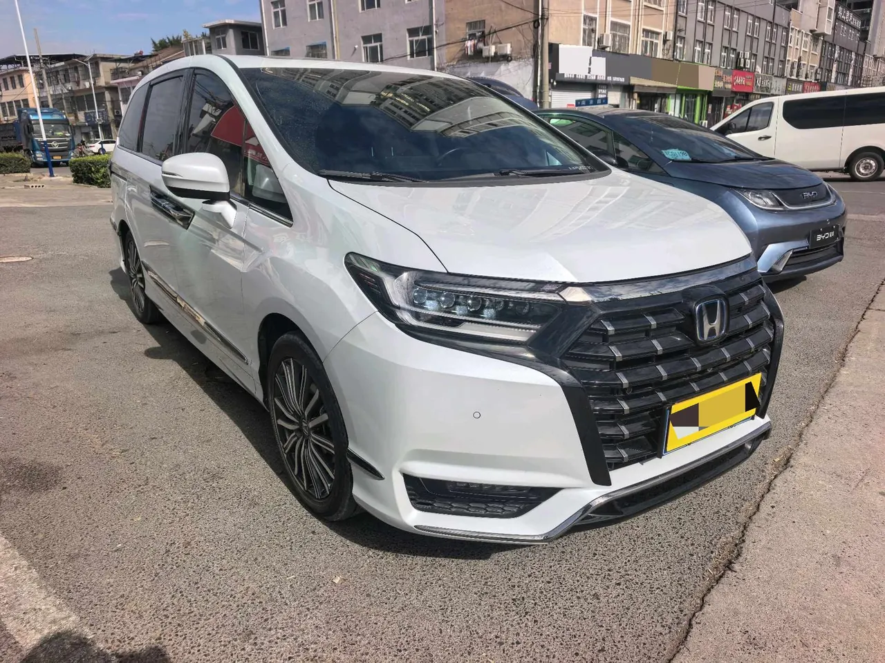 Honda 2024 Alishen e:HEV 2.0 Stepless Extreme Edition Automatic Gear 2