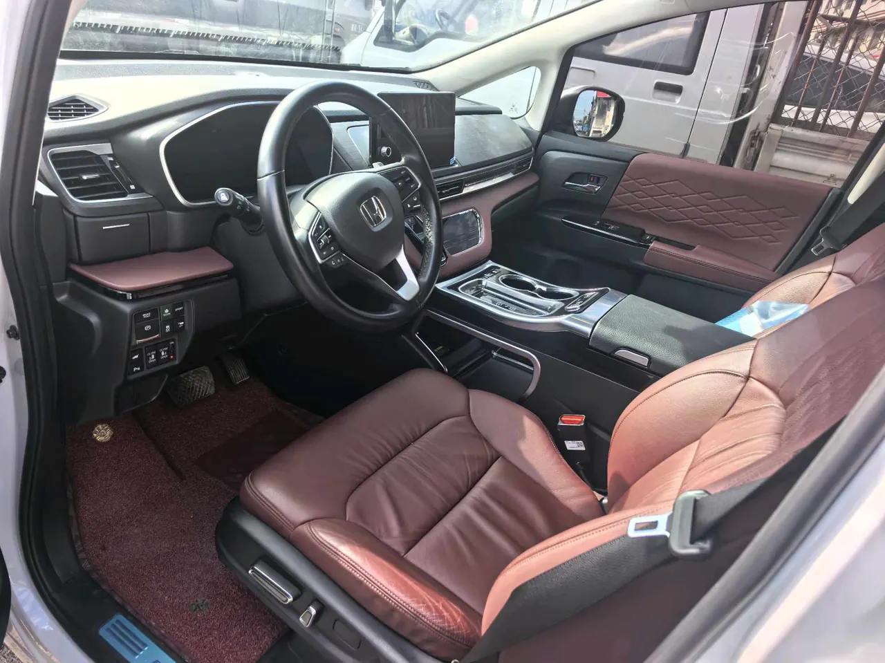 Honda 2024 Alishen e:HEV 2.0 Stepless Extreme Edition Automatic Gear 3
