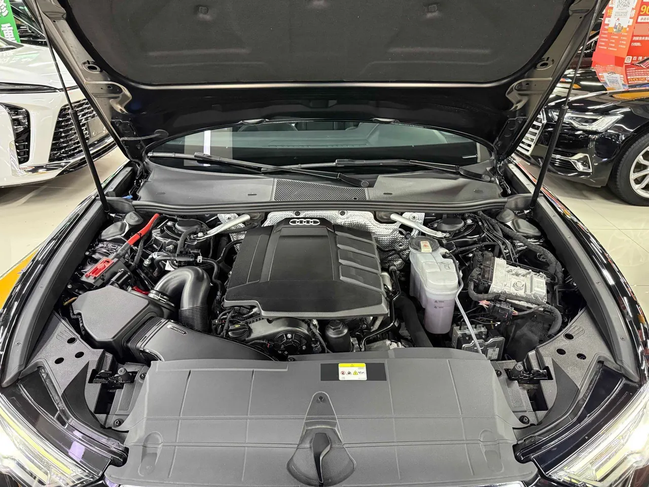 Audi 2023 A6L 2.0TFSI 45TFSI Zhenzhiya Automatic Gear 8
