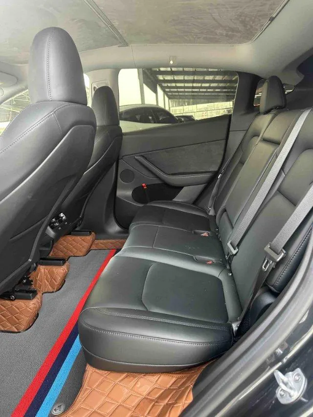 Tesla 2024 Model Y rear-wheel drive version automatic transmission 5