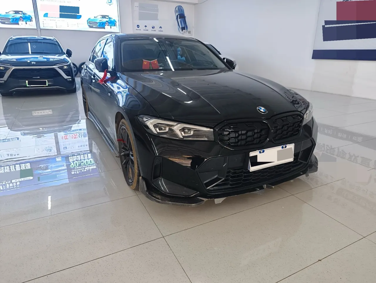 BMW 3 Series 2023 325Li 2.0T M Sports Obsidian Night Suit Automatic Gear 2