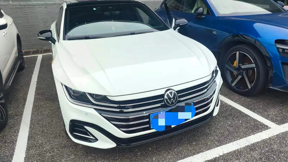 Volkswagen 2023 CC 2.0TSI 380TSI eye-catching automatic gear 8