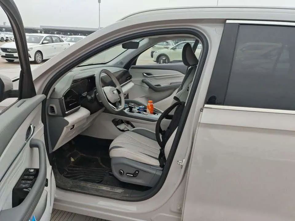 Geely 2024 XingyueL (Monjaro) Zhiqing 1.5T Tiangong Edition Automatic Gear 6