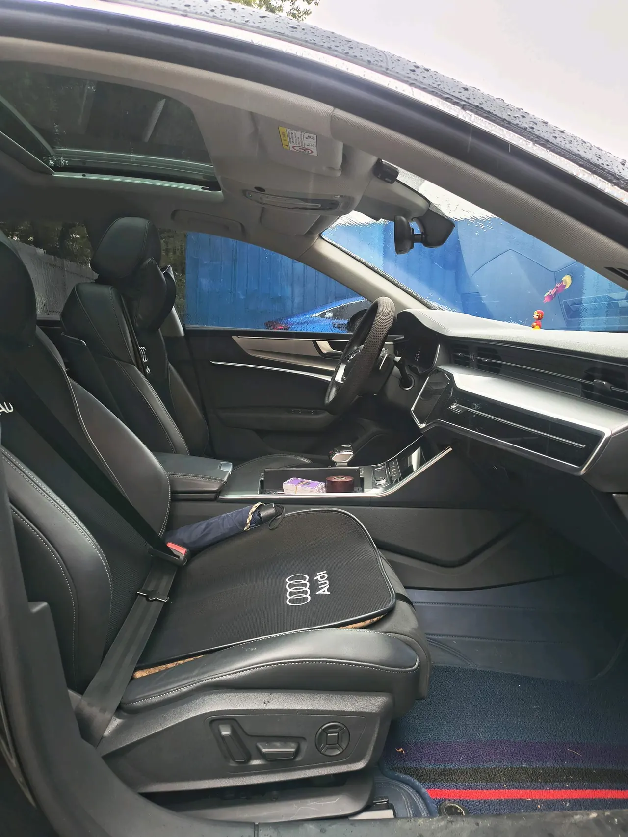 Audi 2024 A7L 2.0TFSI 45TFSI S-line Zhumeng Crystal Set Automatic Gear 12