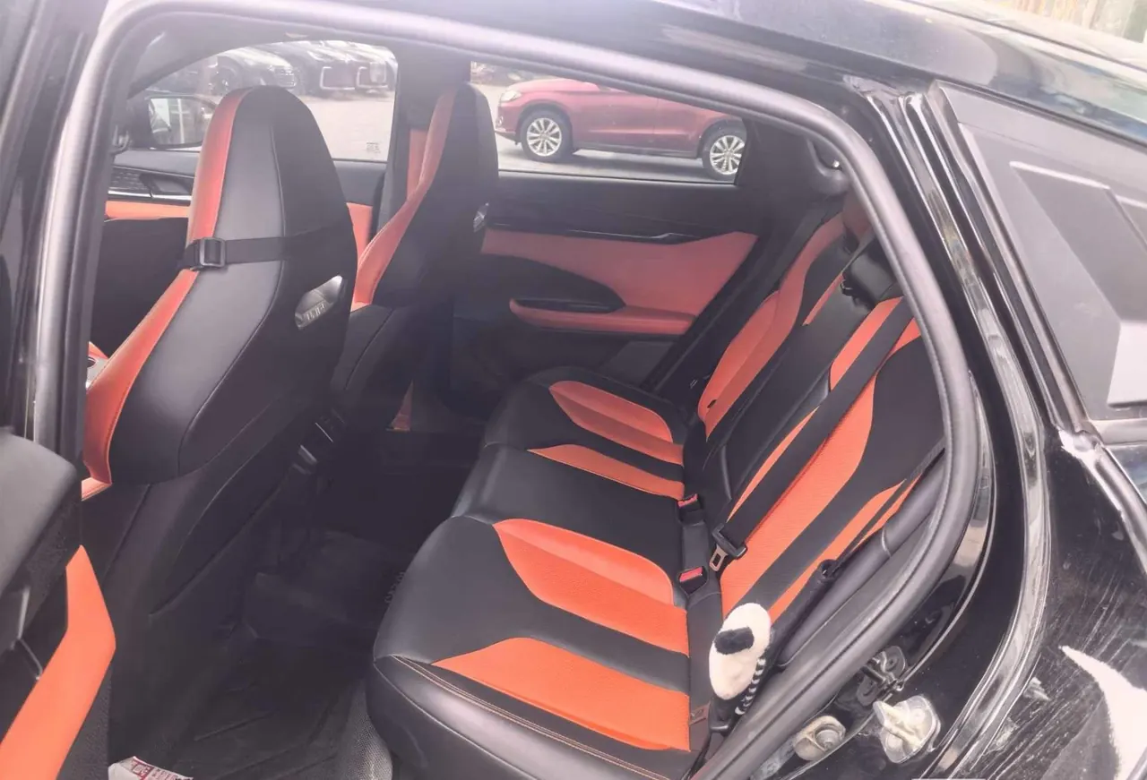 ChangAn 2023 UNI-V 1.5T Sports Edition Automatic 4