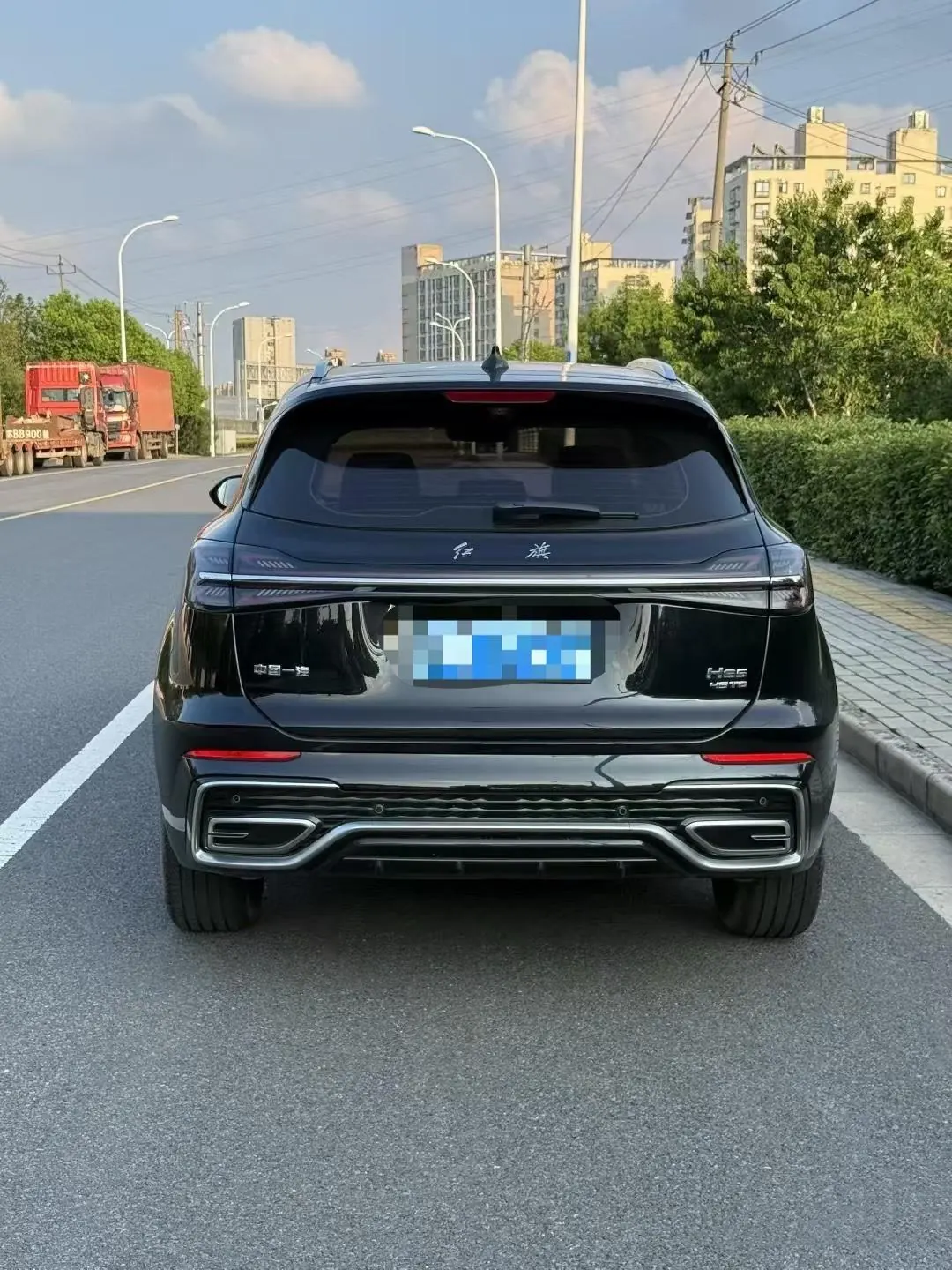 HongQi 2025 HS5 2.0T Two-Drive Flag Enjoy Pro Edition Automatic Gear 6