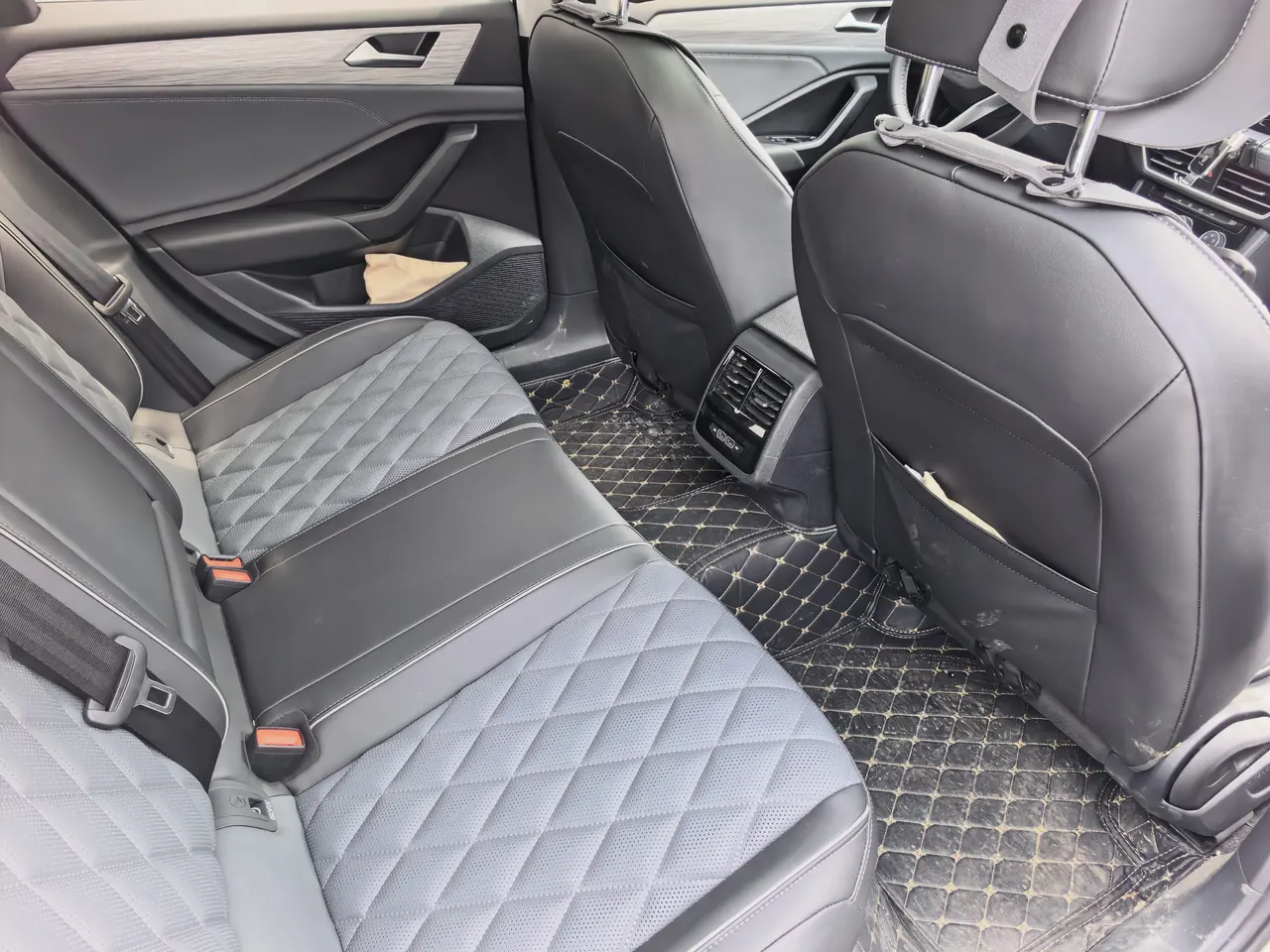 Volkswagen 2025 Sagittarius 1.5TSI 300TSI Exceed Edition (Modified) Automatic Gear 5
