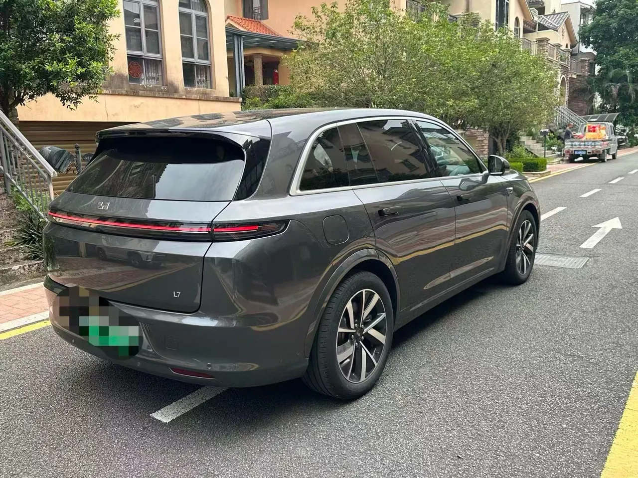 Li 2023 L7 Max automatic gear 3
