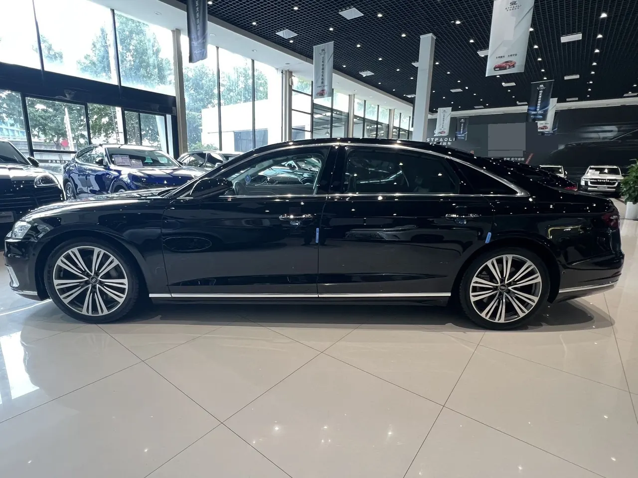 Audi A8L (Imported) 2021 A8L 48V 3.0TFSI 55TFSI Quattro Honorable Automatic Gear 3
