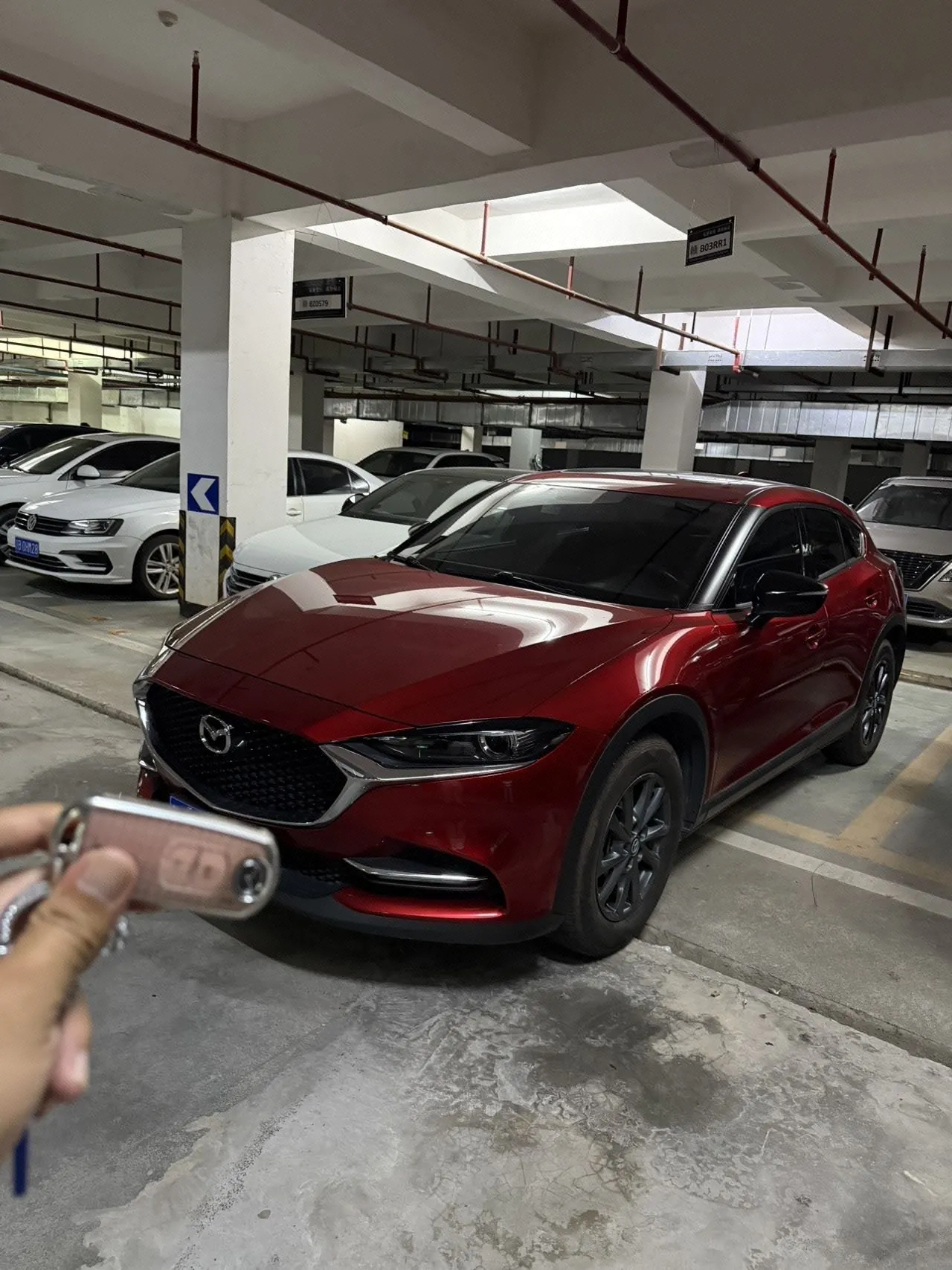 Открыть галерею: Mazda 2021 CX-4 100.00g Drive Blue Sky Vital Edition Automatic Gear