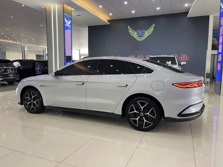 BYD 2024 Han DM-i 1.5T stepless glory version 200KM flagship automatic gear 8