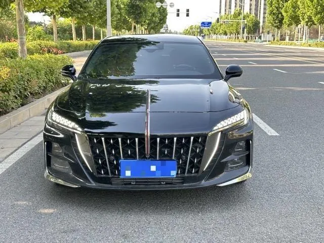 HongQi 2023 H6 2.0T to the United States version of automatic gear 2