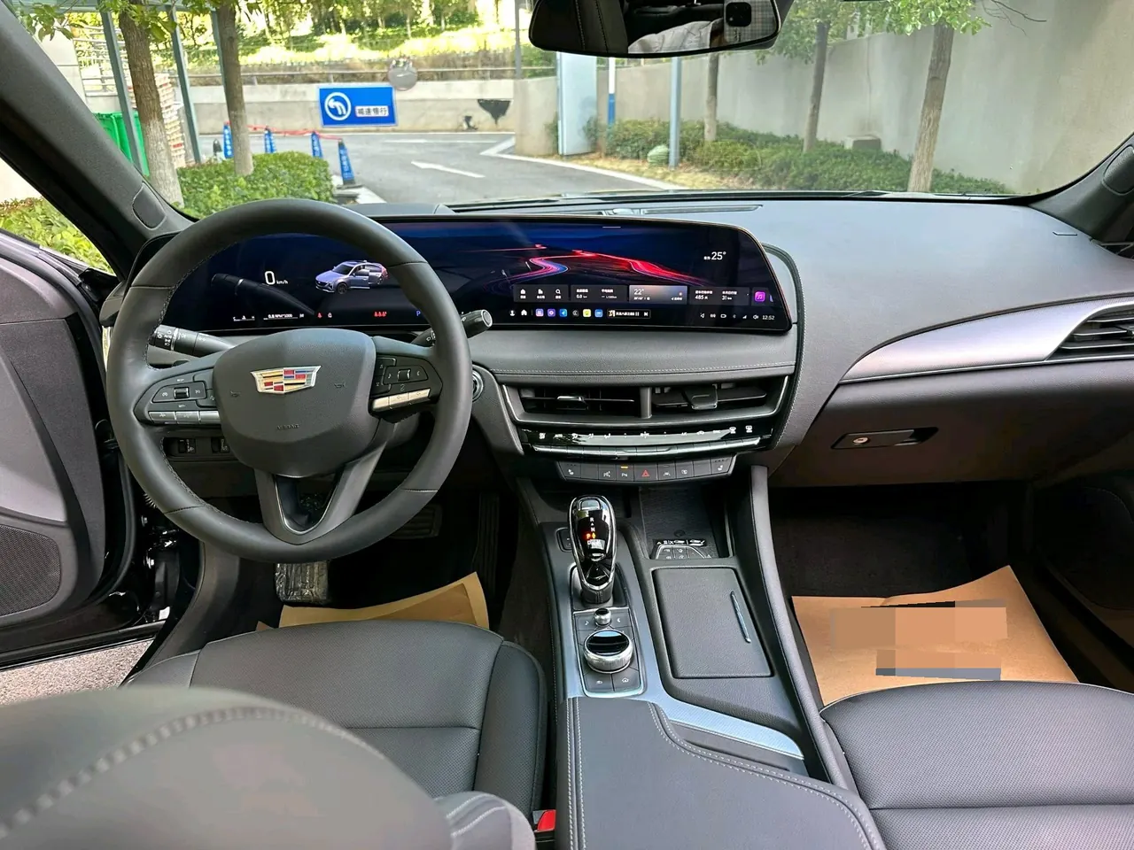 Cadillac 2025 CT5 2.0T 28T City Sports Edition Automatic Gear 6