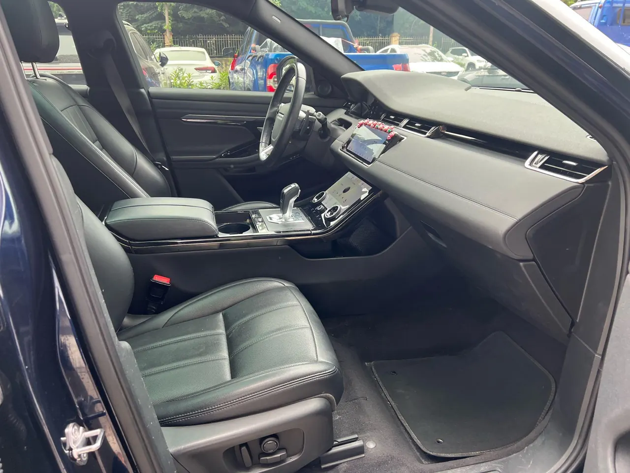 Land Rover 2020 Range Rover Aurora 48V 2.0T 249PS R-DYNAMIC SE Sports Technology Edition Automatic Gear 9