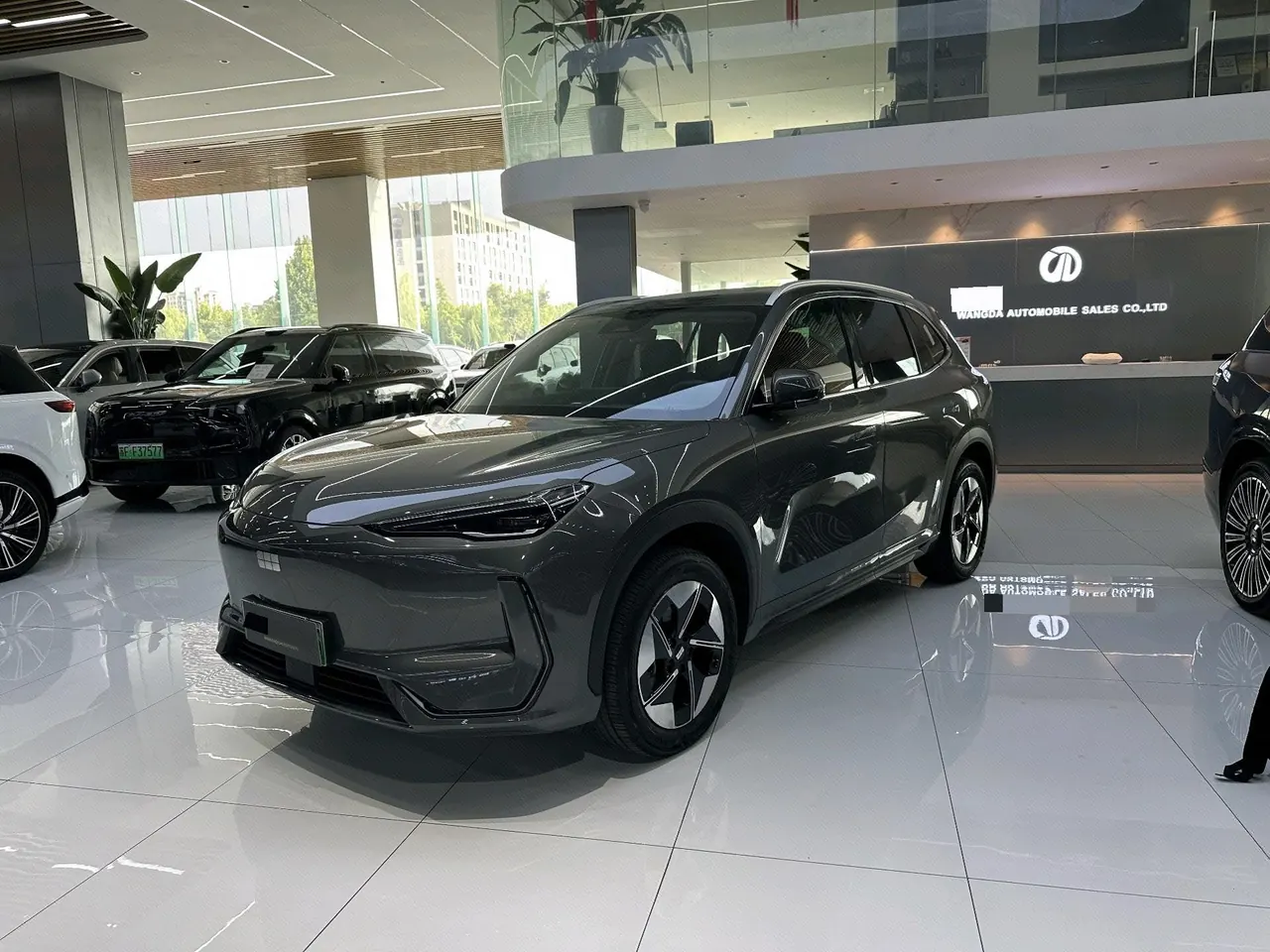 Открыть галерею: Geely Galaxy 2026 E 5 610km Discovery Edition Automatic Gear