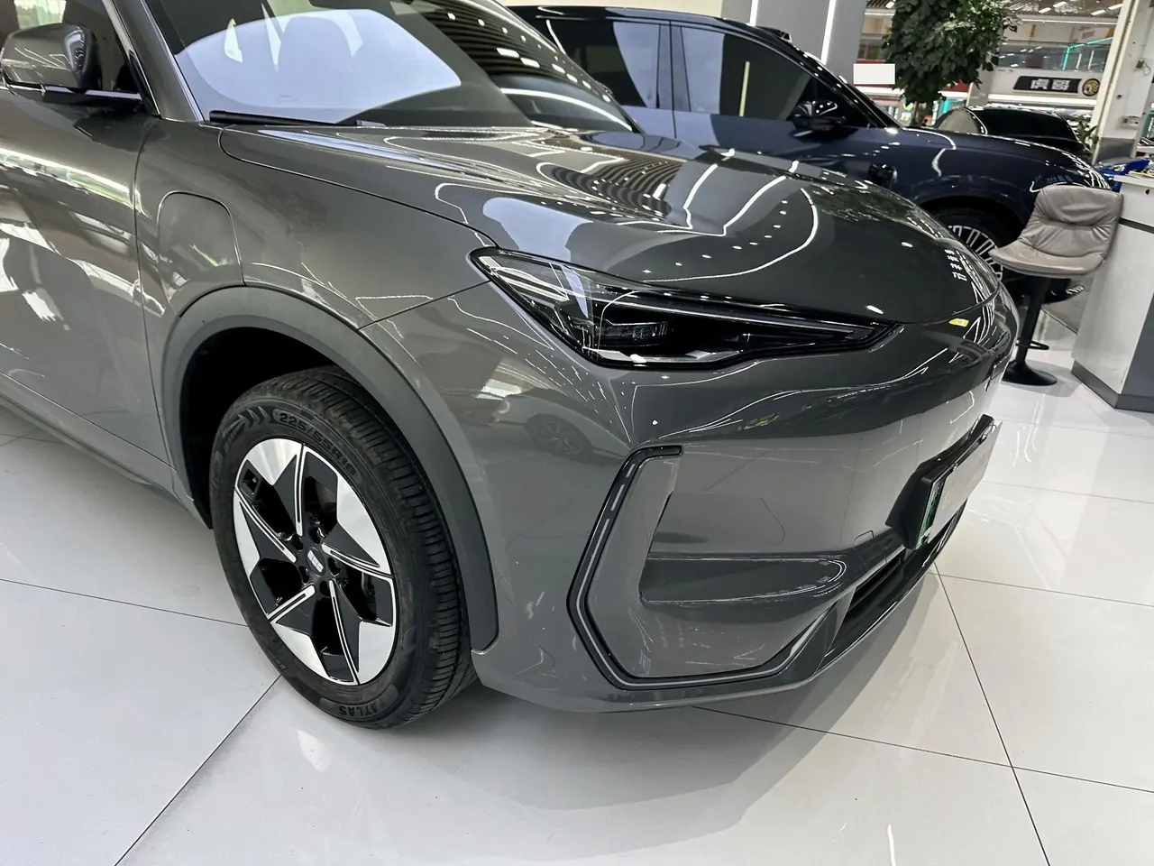 Geely Galaxy 2026 E 5 610km Discovery Edition Automatic Gear 4