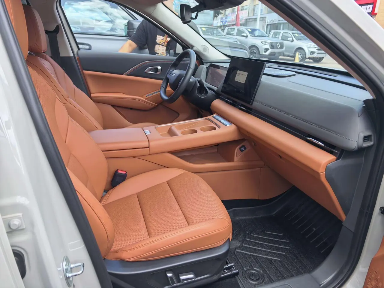 Haval 2025 Xiaolong MAX 1.5 Hi 4 165 Ultra Smart Driving Edition Automatic Gear 4