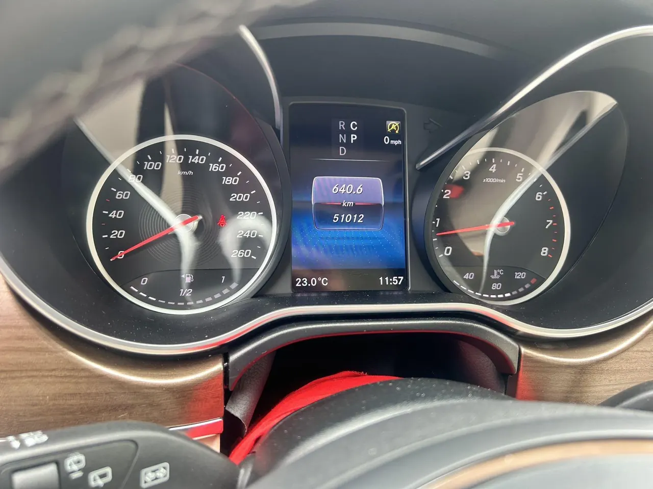 Mercedes Benz V 2020V 260 2.0T Premium Edition Automatic Gear 11