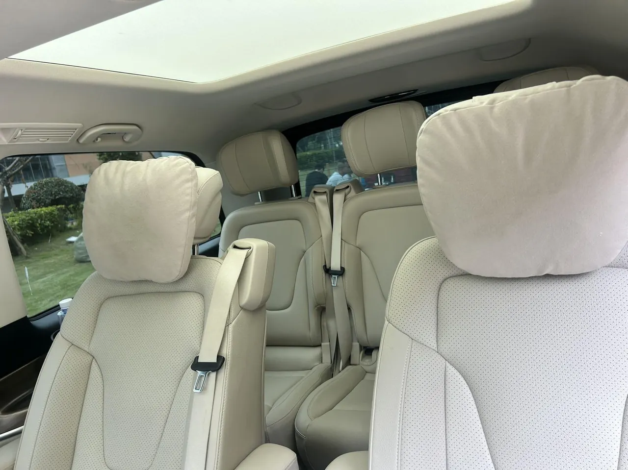 Mercedes Benz V 2020V 260 2.0T Premium Edition Automatic Gear 6